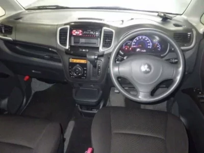 Mitsubishi DELICA D2