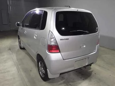 Suzuki MRWAGON