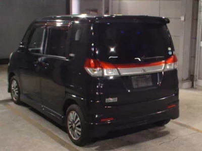Mitsubishi DELICA D2