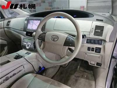 Toyota ESTIMA HYBRID