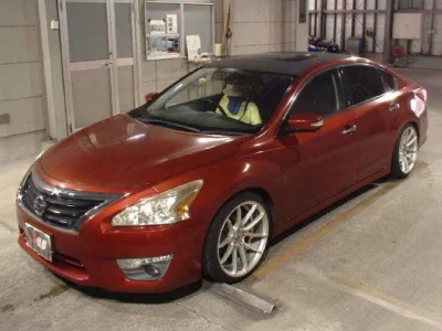 Nissan TEANA