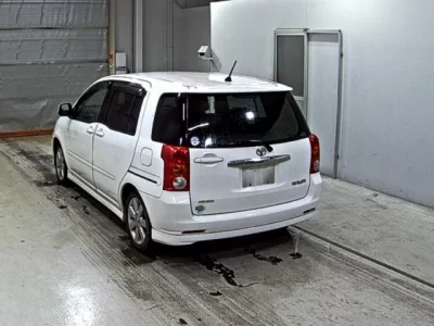 Toyota RAUM