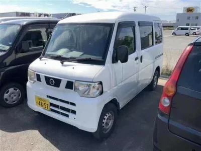 Nissan CLIPPER VAN
