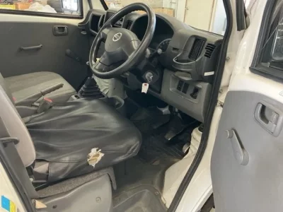 Nissan CLIPPER TRUCK