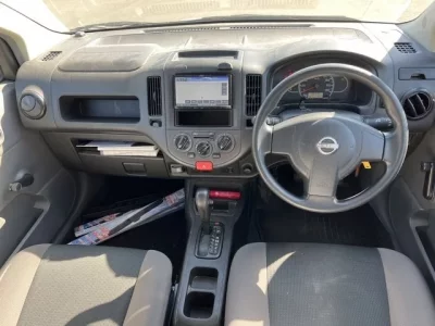 Nissan AD