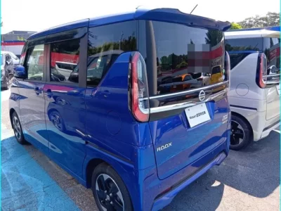 Nissan ROOX