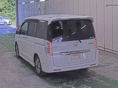 Honda STEP WAGON