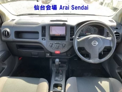 Nissan AD