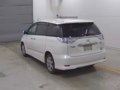 Toyota ESTIMA HYBRID