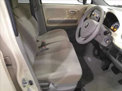 Suzuki MRWAGON