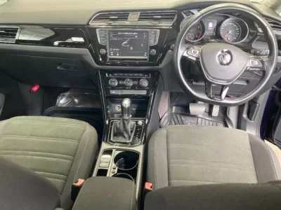 Volkswagen GOLF TOURAN