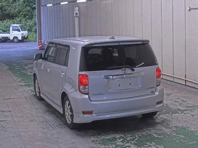 Toyota COROLLA RUMION