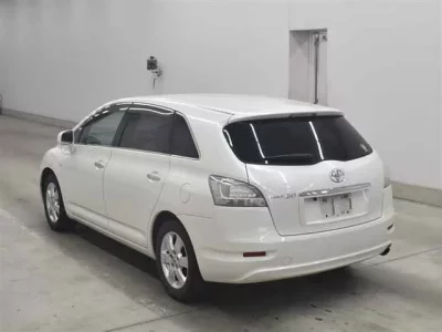 Toyota MARK X ZIO