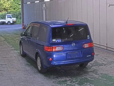 Nissan LAFESTA