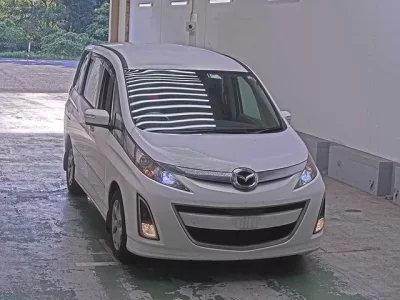 Mazda BIANTE