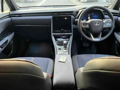 Lexus LBX