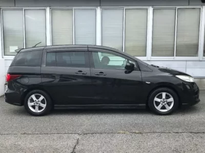 Nissan LAFESTA