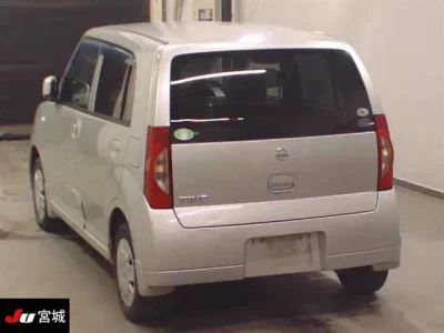Nissan PINO