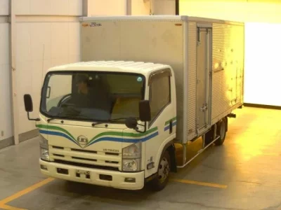 Nissan CONDOR