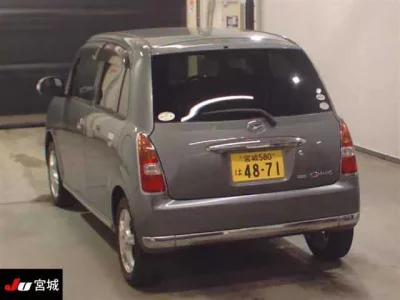 Daihatsu MIRA