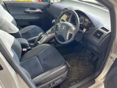 Toyota BLADE
