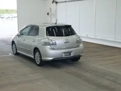 Toyota BLADE