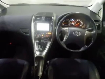 Toyota BLADE