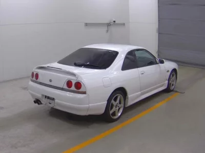 Nissan SKYLINE