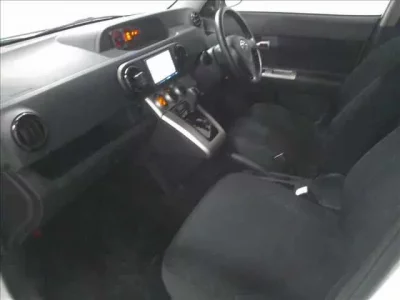 Toyota COROLLA RUMION