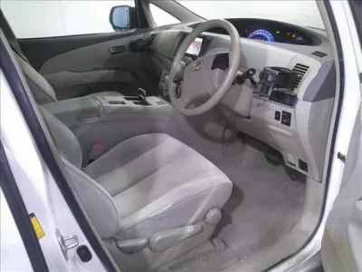 Toyota ESTIMA HYBRID