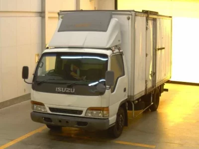 Isuzu ELF