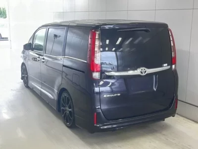 Toyota ESQUIRE