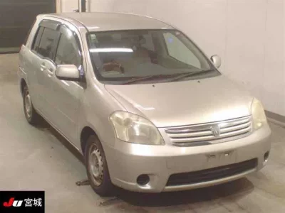 Toyota RAUM