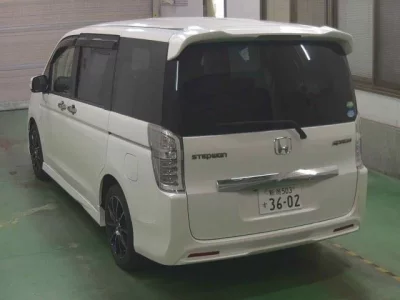 Honda STEP WAGON