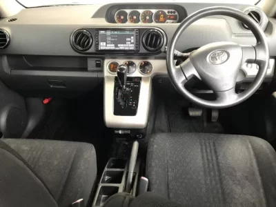 Toyota COROLLA RUMION