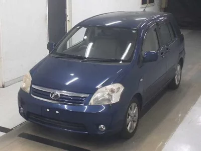 Toyota RAUM