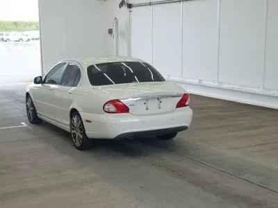 Jaguar X TYPE