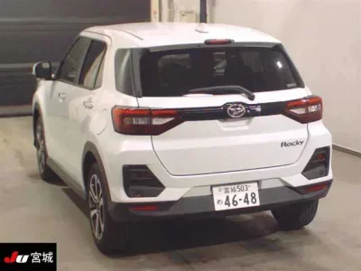 Daihatsu ROCKY