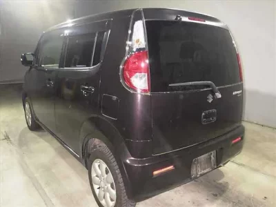 Suzuki MRWAGON
