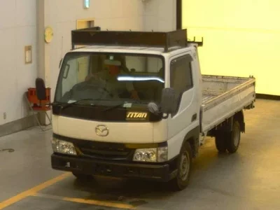 Mazda TITAN