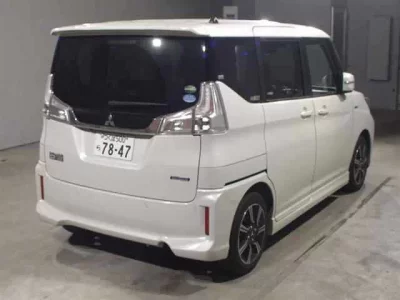Mitsubishi DELICA D2