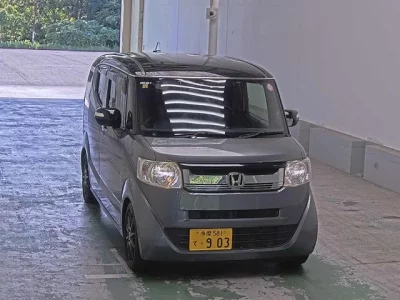 Honda N BOX SLASH