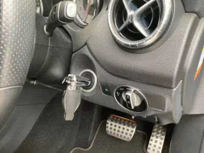 Mercedes-Benz CLA CLASS