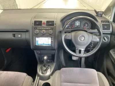 Volkswagen GOLF TOURAN