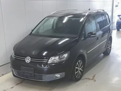 Volkswagen GOLF TOURAN
