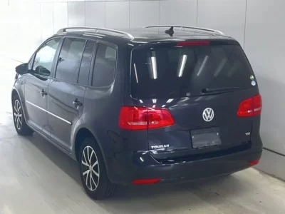 Volkswagen GOLF TOURAN
