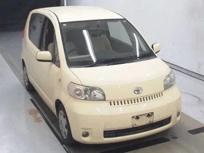Toyota PORTE