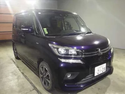 Mitsubishi DELICA D2