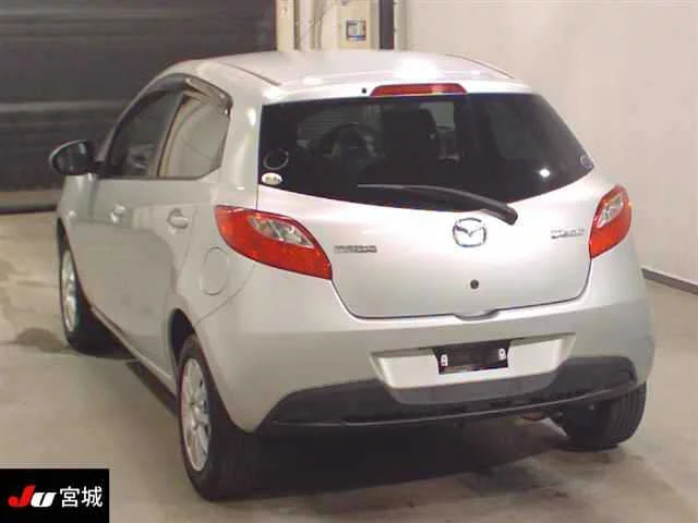 Mazda DEMIO