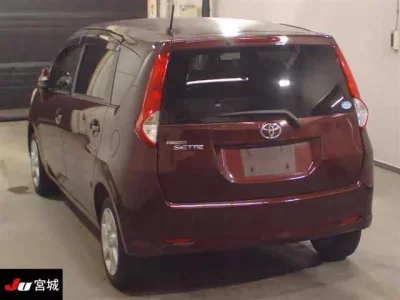 Toyota PASSO SETTE
